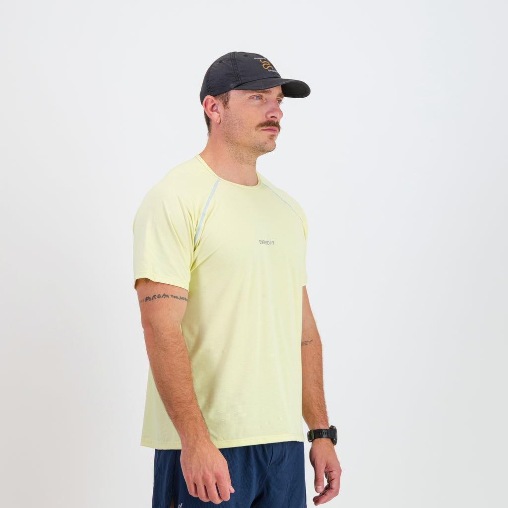 EVERYDAY - MENS BREZZA TEE BUTTER w BLUE